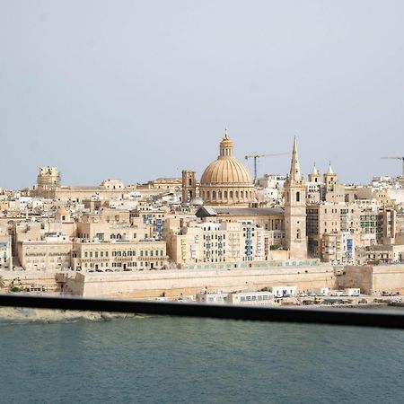 Best View Fortina Luxury Suites Sliema Bagian luar foto