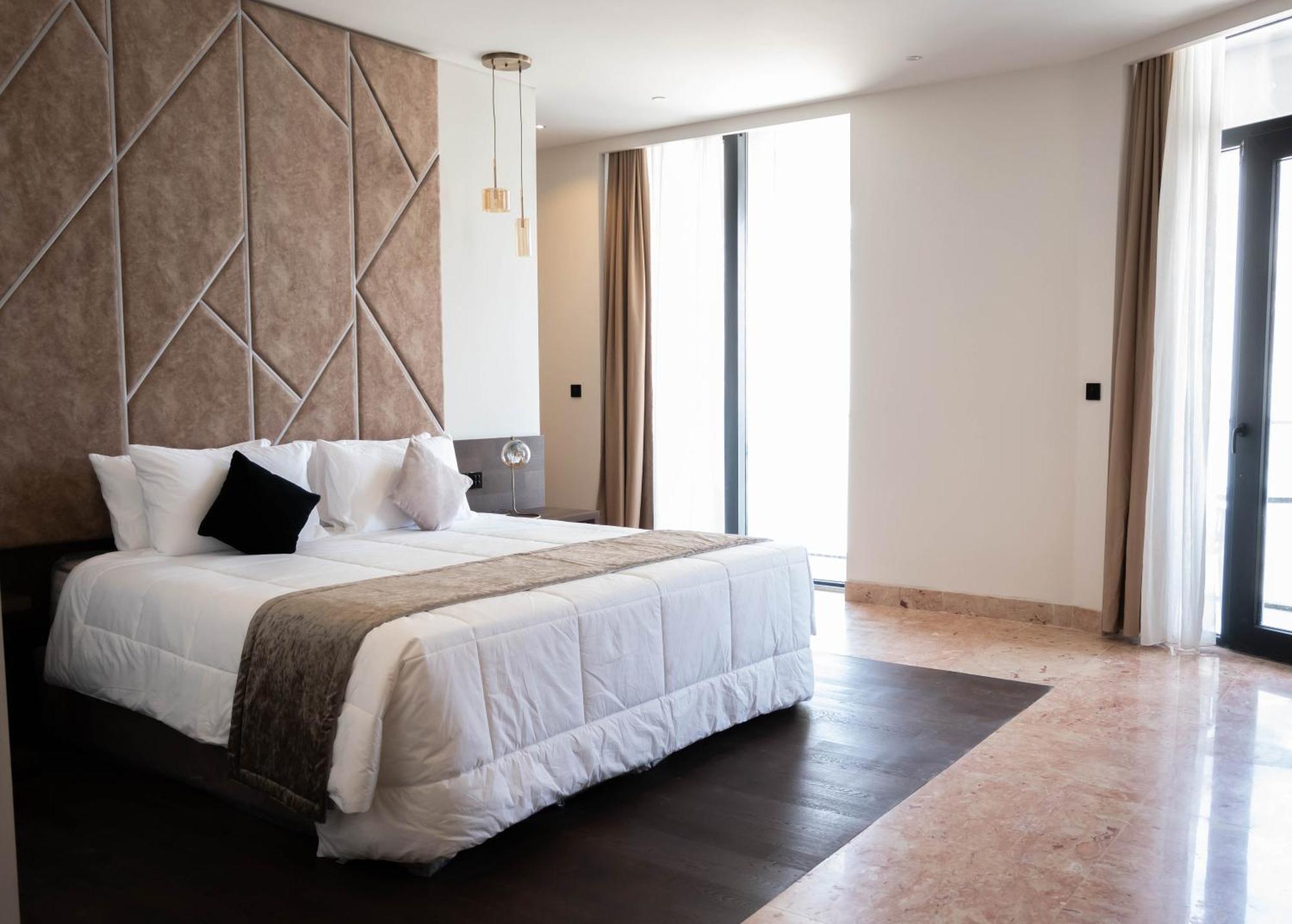 Best View Fortina Luxury Suites Sliema Bagian luar foto