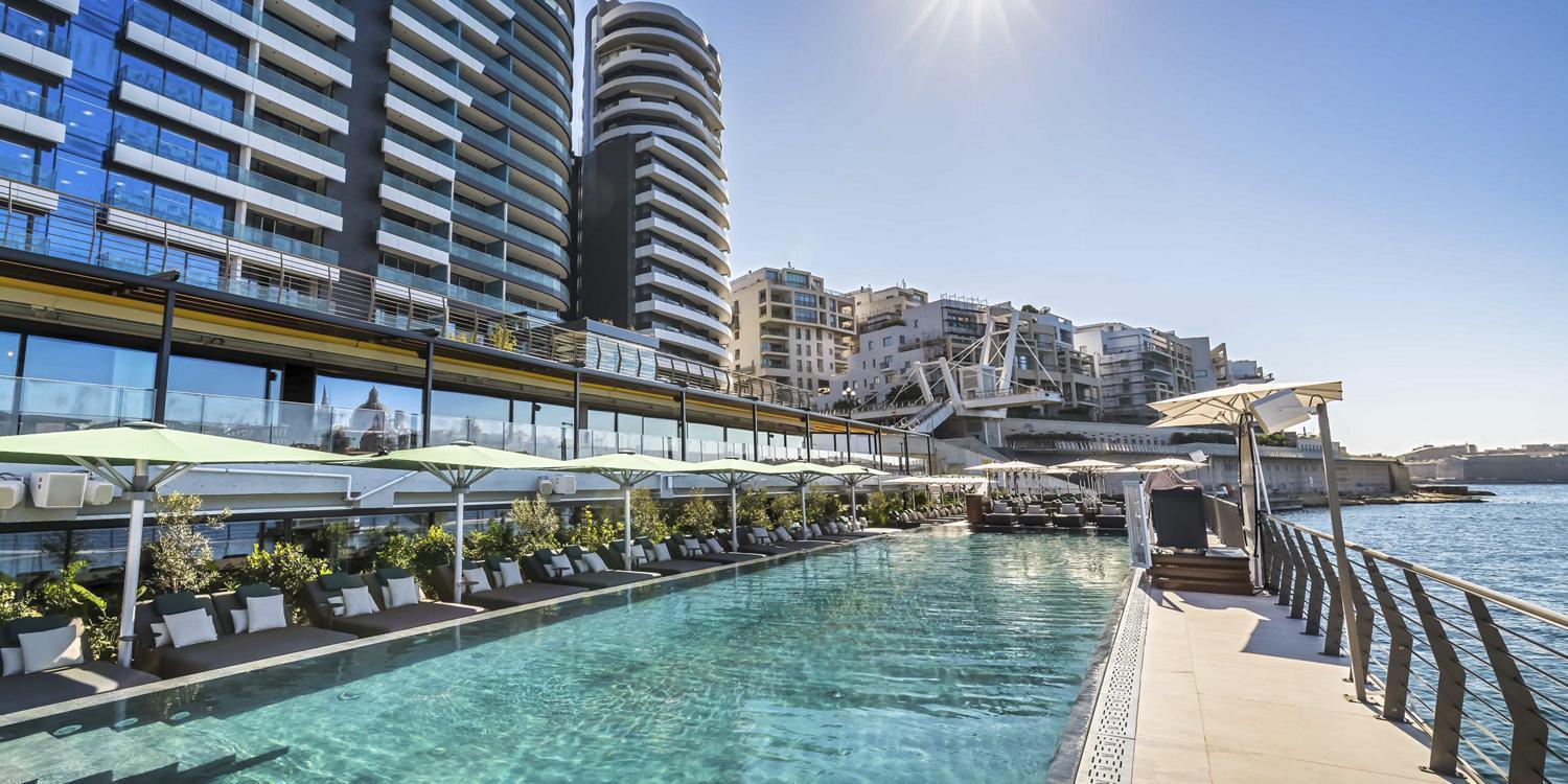 Best View Fortina Luxury Suites Sliema Bagian luar foto
